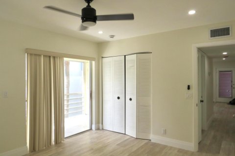 Condo in Delray Beach, Florida, 2 bedrooms  № 2088298 - photo 12