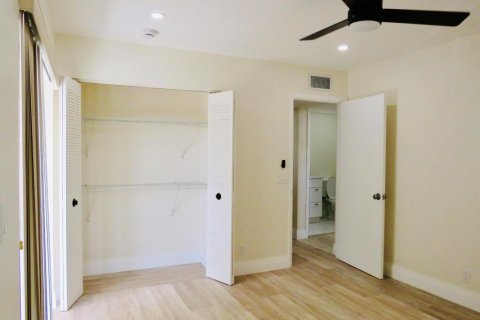 Condo in Delray Beach, Florida, 2 bedrooms  № 2088298 - photo 13