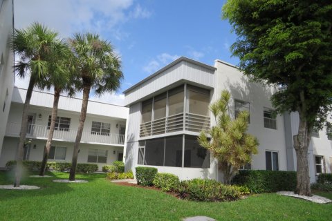 Condo in Delray Beach, Florida, 2 bedrooms  № 2088298