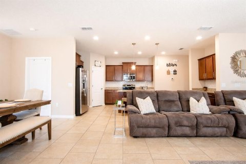 Casa en venta en Groveland, Florida, 3 dormitorios, 164.25 m2 № 2284229 - foto 6
