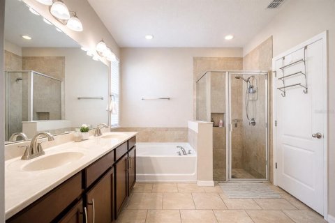Casa en venta en Groveland, Florida, 3 dormitorios, 164.25 m2 № 2284229 - foto 9