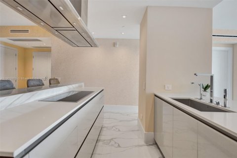 Condo in Sunny Isles Beach, Florida, 3 bedrooms  № 1954834 - photo 20