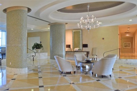 Купить кондоминиум в Майами-Бич, Флорида 1 спальня, 75.07м2, № 1942616 - фото 17