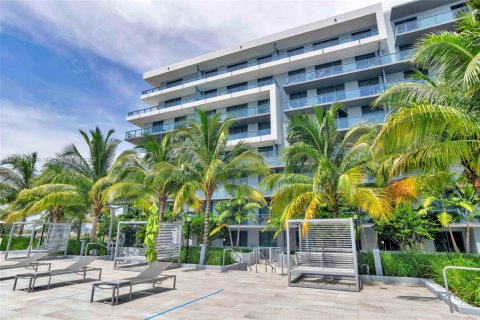 Купить кондоминиум в Авентура, Флорида 1 спальня, 85.47м2, № 2089213 - фото 22