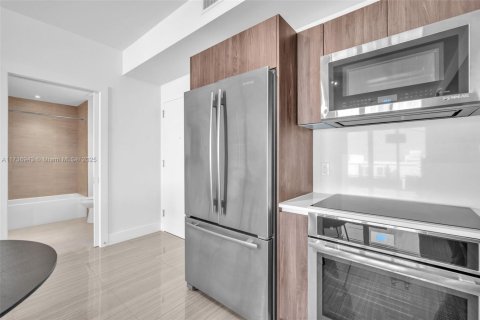 Купить кондоминиум в Авентура, Флорида 1 спальня, 85.47м2, № 2089213 - фото 6