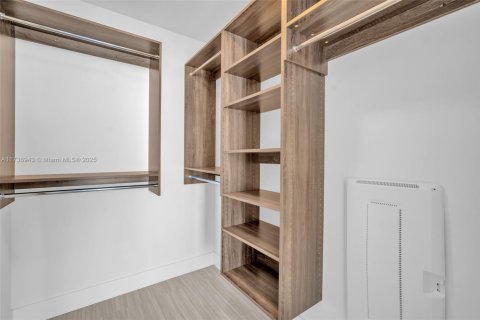 Купить кондоминиум в Авентура, Флорида 1 спальня, 85.47м2, № 2089213 - фото 16
