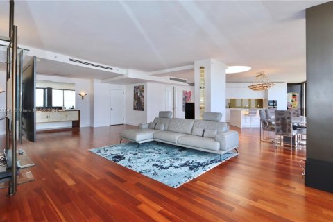 Copropriété à vendre à Aventura, Floride: 3 chambres, 190.91 m2 № 2195080 - photo 3