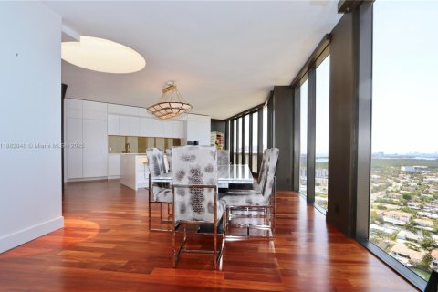 Copropriété à vendre à Aventura, Floride: 3 chambres, 190.91 m2 № 2195080 - photo 5