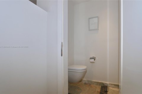 Copropriété à vendre à Aventura, Floride: 3 chambres, 190.91 m2 № 2195080 - photo 20