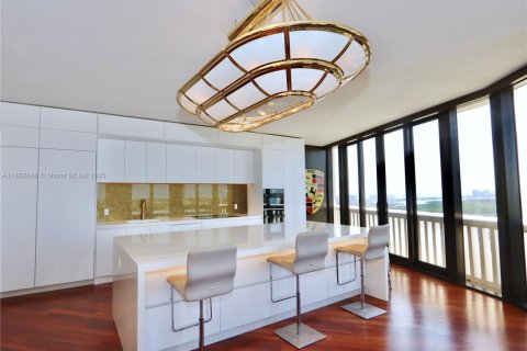 Copropriété à vendre à Aventura, Floride: 3 chambres, 190.91 m2 № 2195080 - photo 8