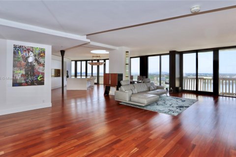 Copropriété à vendre à Aventura, Floride: 3 chambres, 190.91 m2 № 2195080 - photo 2