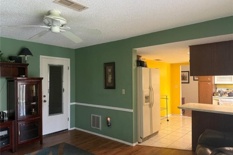 Villa ou maison à vendre à Holiday, Floride: 2 chambres, 123.93 m2 № 2147583 - photo 19