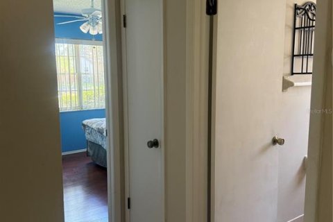 Villa ou maison à vendre à Holiday, Floride: 2 chambres, 123.93 m2 № 2147583 - photo 27