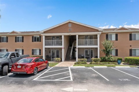 Condo in Altamonte Springs, Florida, 2 bedrooms  № 2091766