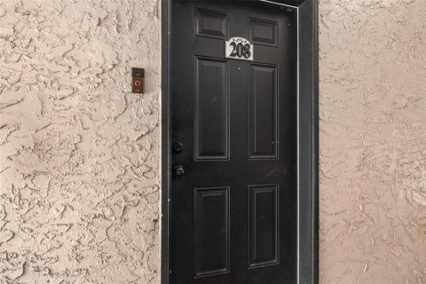 Condo in Altamonte Springs, Florida, 2 bedrooms  № 2091766 - photo 23