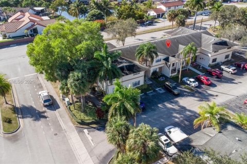 Copropriété à vendre à Miami, Floride: 1 chambre, 55.74 m2 № 1999273 - photo 19