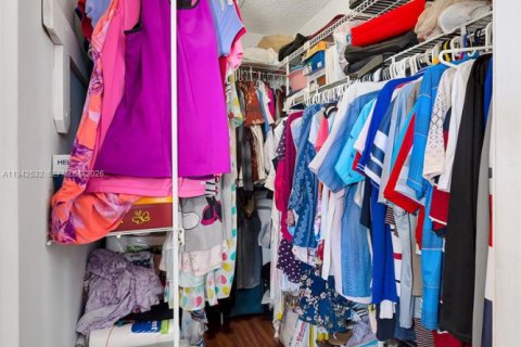 Copropriété à vendre à Miami, Floride: 1 chambre, 55.74 m2 № 1999273 - photo 13