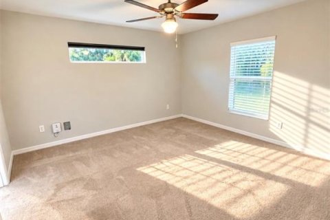 Villa ou maison à louer à Summerfield, Floride: 3 chambres, 148.92 m2 № 2403204 - photo 18