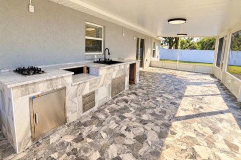Villa ou maison à louer à Summerfield, Floride: 3 chambres, 148.92 m2 № 2403204 - photo 4