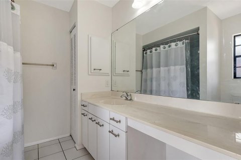 Casa en venta en Bradenton, Florida, 3 dormitorios, 143.91 m2 № 1677184 - foto 26