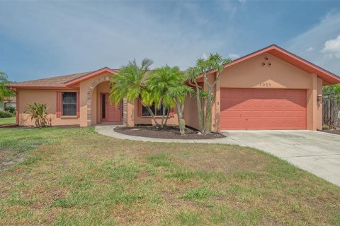 Casa en venta en Bradenton, Florida, 3 dormitorios, 143.91 m2 № 1677184 - foto 1