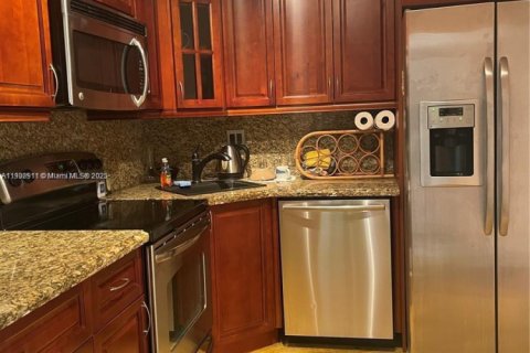 Condominio en venta en Hallandale Beach, Florida, 1 dormitorio, 92.9 m2 № 1954140 - foto 5