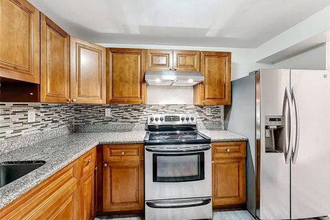 Copropriété à vendre à North Miami, Floride: 2 chambres, 97.55 m2 № 2016565 - photo 12