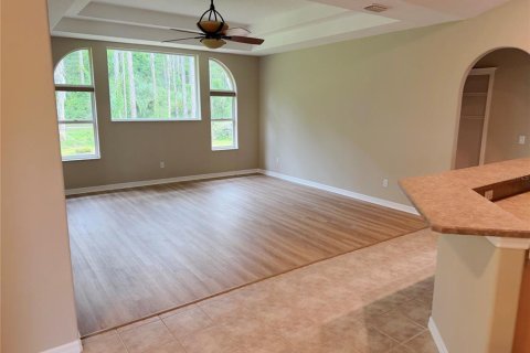 Casa en venta en Palm Coast, Florida, 3 dormitorios, 196.02 m2 № 2167616 - foto 8