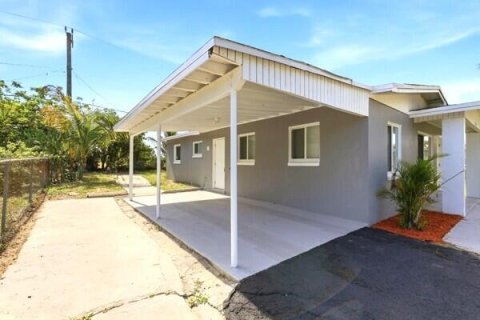 Villa ou maison à vendre à Riviera Beach, Floride: 3 chambres, 84.73 m2 № 2270952 - photo 16