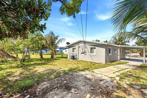 Villa ou maison à vendre à Riviera Beach, Floride: 3 chambres, 84.73 m2 № 2270952 - photo 17