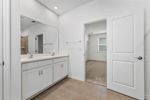 House in DeBary, Florida 4 bedrooms, 204.2 sq.m. № 1831750 - photo 29