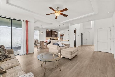 Casa en venta en Riverview, Florida, 5 dormitorios, 241.08 m2 № 1830091 - foto 10