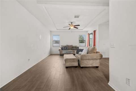 Casa en venta en Riverview, Florida, 5 dormitorios, 241.08 m2 № 1830091 - foto 8