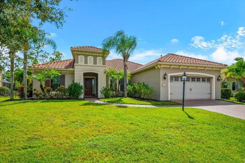 House in Sarasota, Florida 3 bedrooms, 210.61 sq.m. № 2366625