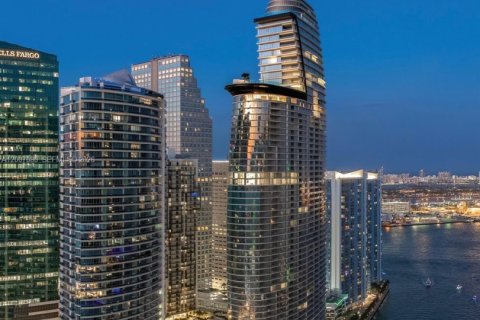 Copropriété à louer à Miami, Floride: 3 chambres, 137.59 m2 № 2070899 - photo 2