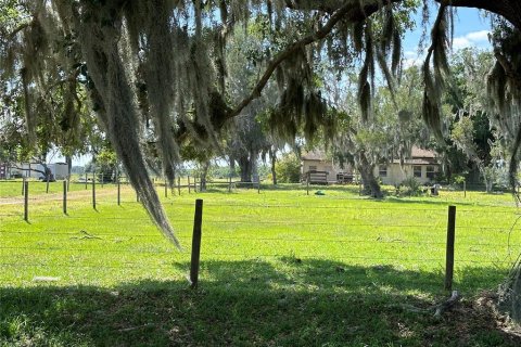 House in Sarasota, Florida 4 bedrooms, 222.13 sq.m. № 1111567 - photo 11