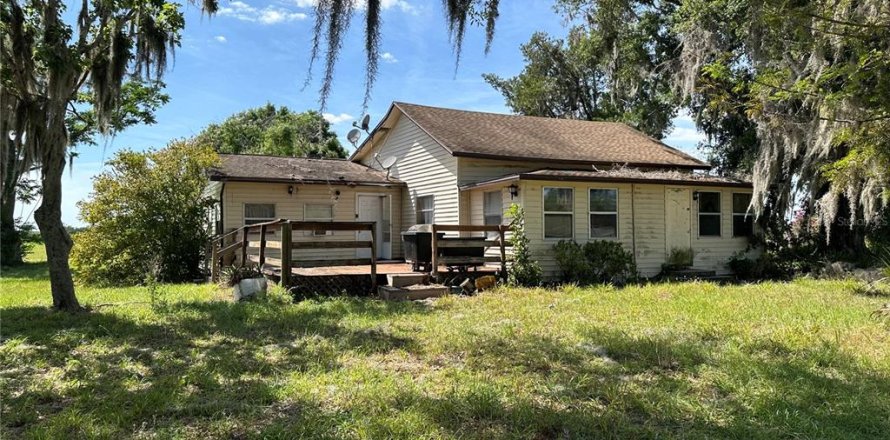 House in Sarasota, Florida 4 bedrooms, 222.13 sq.m. № 1111567