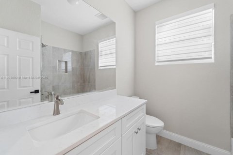 Casa en venta en Tamarac, Florida, 4 dormitorios, 172.98 m2 № 1920700 - foto 24