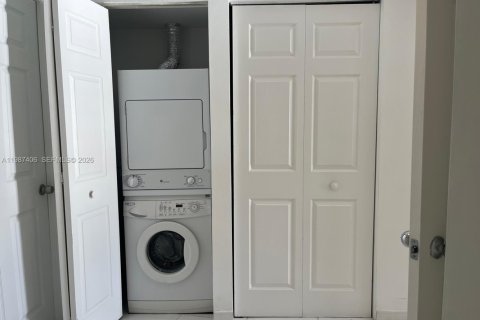 Купить кондоминиум в Авентура, Флорида 2 спальни, 109.72м2, № 2048897 - фото 16