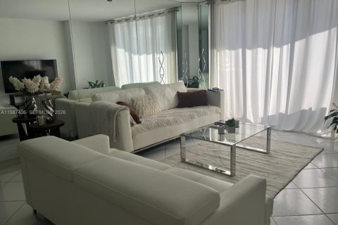 Купить кондоминиум в Авентура, Флорида 2 спальни, 109.72м2, № 2048897 - фото 12