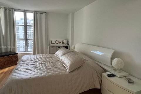 Купить кондоминиум в Авентура, Флорида 2 спальни, 109.72м2, № 2048897 - фото 13