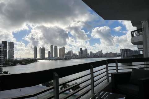 Купить кондоминиум в Авентура, Флорида 2 спальни, 109.72м2, № 2048897 - фото 7