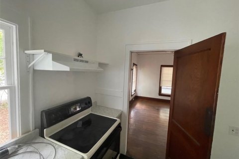 House in Gainesville, Florida 3 bedrooms, 141.95 sq.m. № 2209246 - photo 7