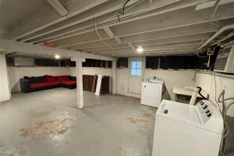House in Gainesville, Florida 3 bedrooms, 141.95 sq.m. № 2209246 - photo 14