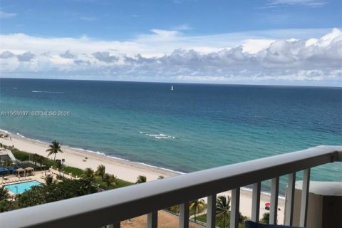 Apartamento en alquiler en Aventura, Florida, 2 dormitorios № 2054728 - foto 2