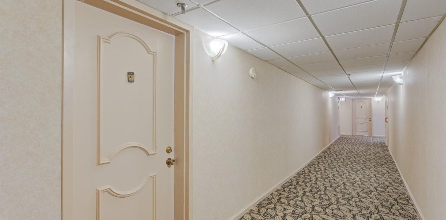 Condominio en Palm Beach, Florida, 2 dormitorios № 1183274