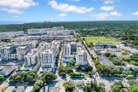 Купить коммерческую недвижимость в Корал-Гейблс, Флорида № 2035328 - фото 3