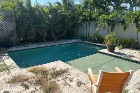 Villa ou maison à vendre à Gulfport, Floride: 3 chambres, 121.7 m2 № 2322660 - photo 15
