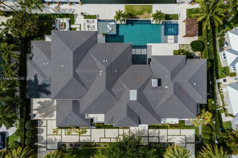 House in Fort Lauderdale, Florida 6 bedrooms, 846.53 sq.m. № 1727429 - photo 7