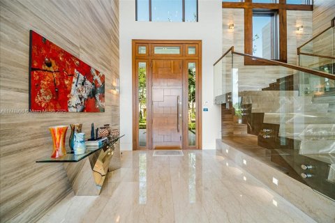 House in Fort Lauderdale, Florida 6 bedrooms, 846.53 sq.m. № 1727429 - photo 9
